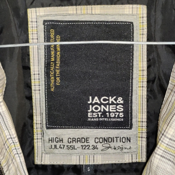 Jack & Jones - Picture 2 of 2